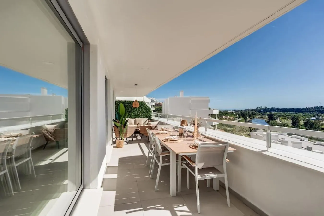 2Br Oceana Gardens Amazing Views Luxury Apt Estepona Spagna