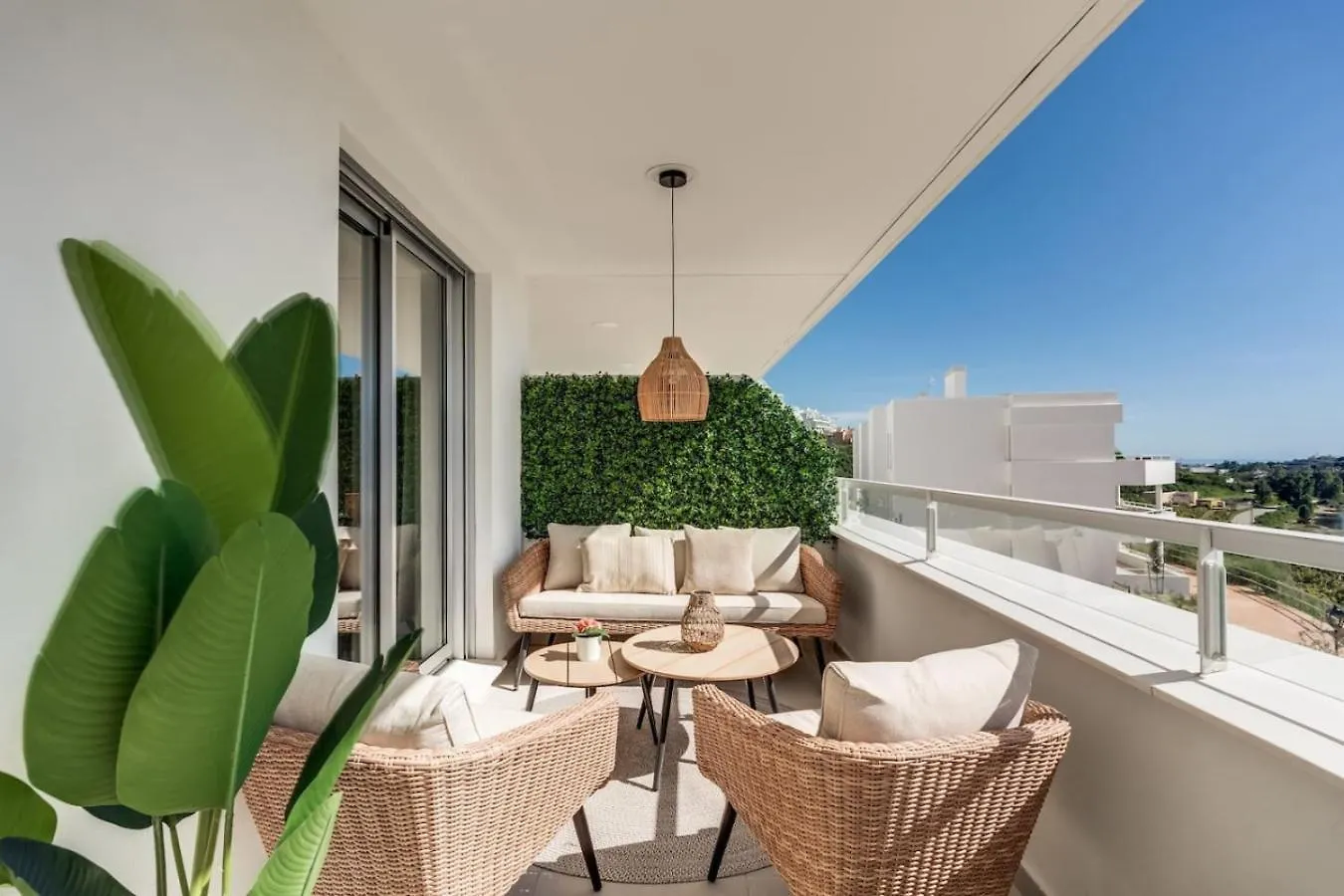 2Br Oceana Gardens Amazing Views Luxury Apt Estepona Appartamento